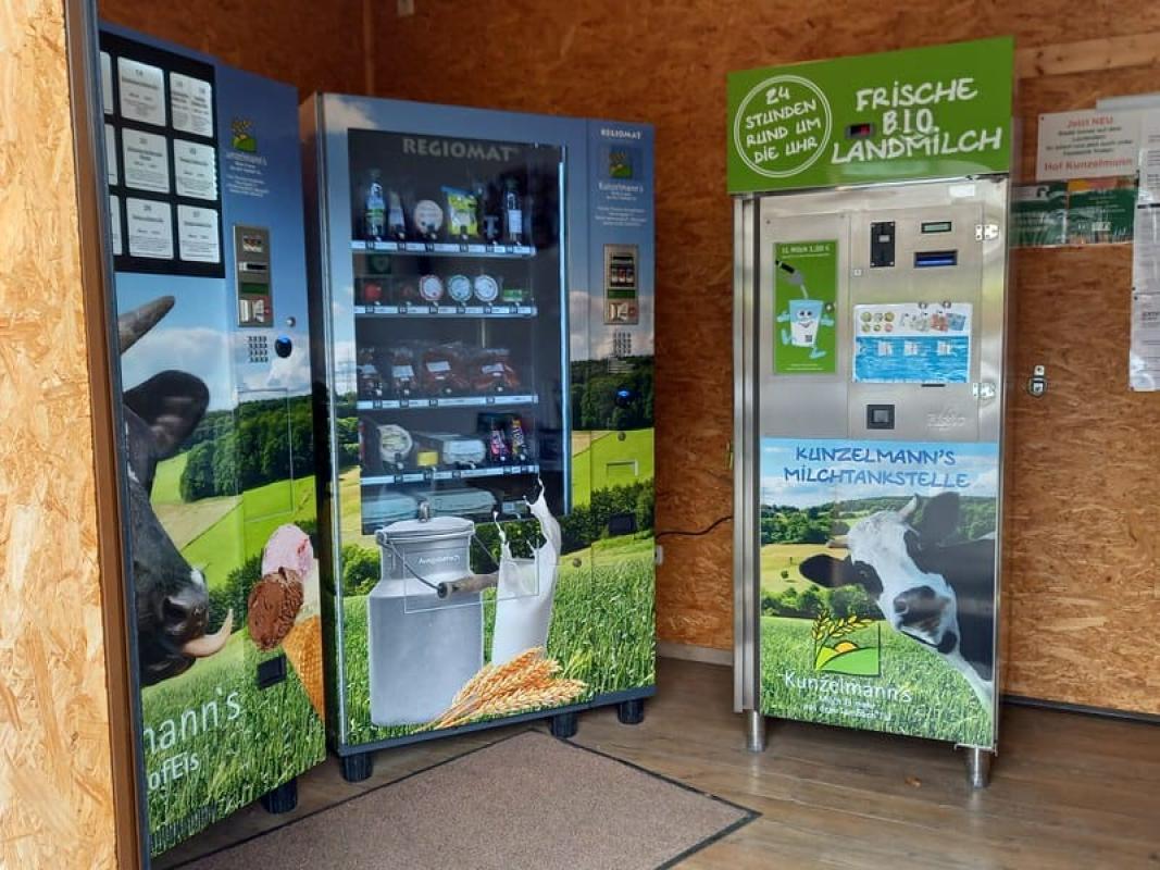 Milch- und Eisautomat Hof Kunzelmann Neundorf