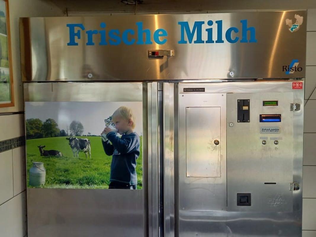 Bockenbuscher Milchtankstelle und Eierautomat Neunkirchen-Seelscheid