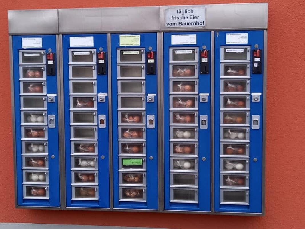 Osterather Eierautomat Neusser Feldweg